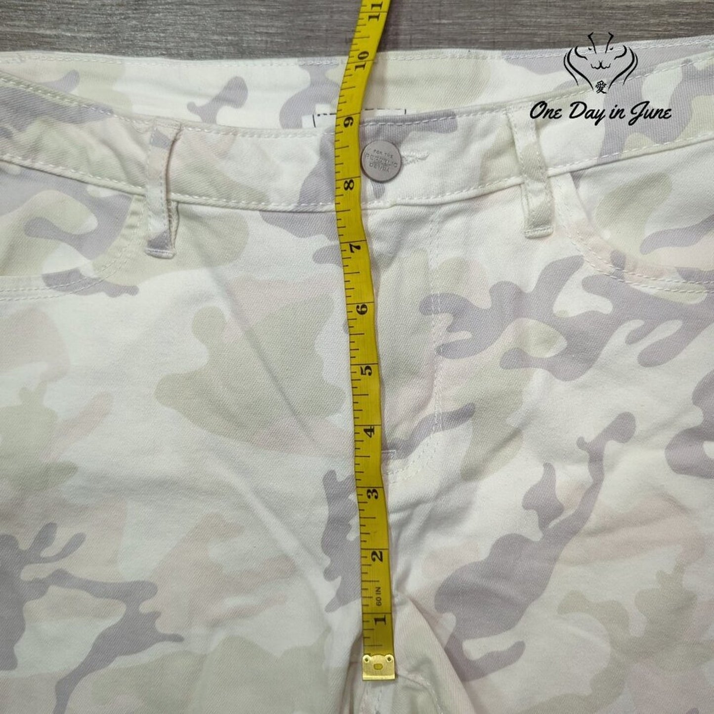 For the Republic Cut Off Camo Denim Shorts Size 6