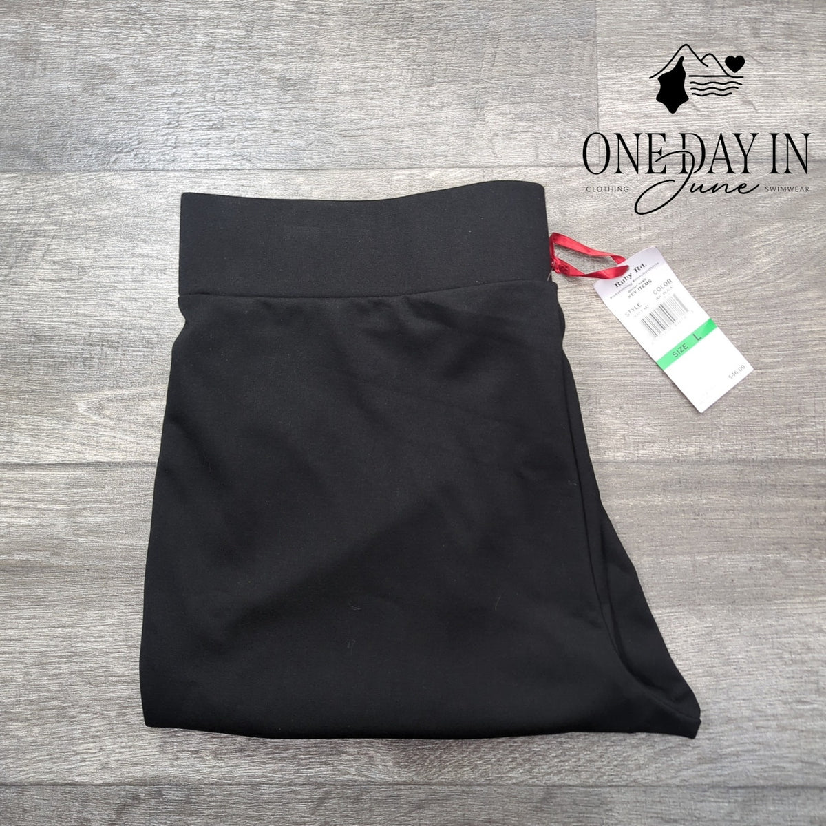 Ruby Rd. Pull On Straight Leg Pants Black NWT Size L