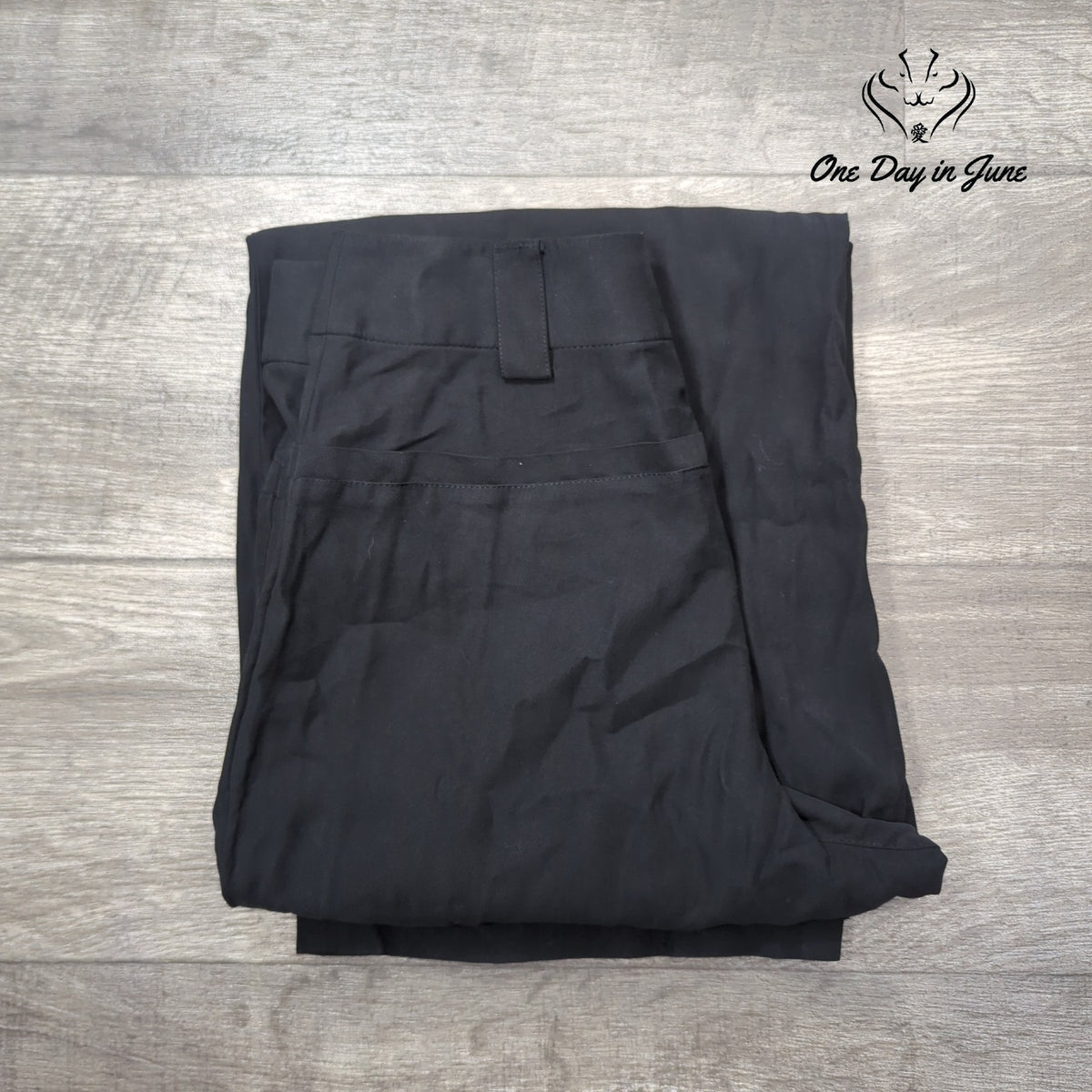 Topshop Black Pleated Straight Leg Dress Pants Trousers Size 6