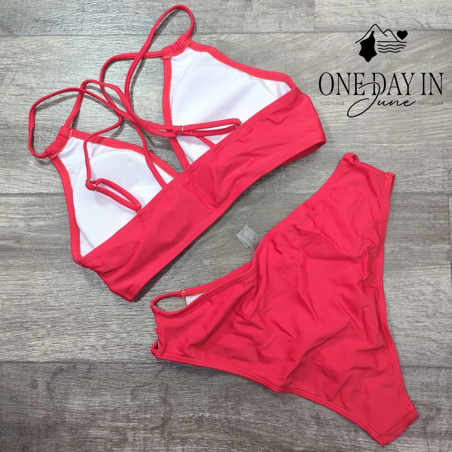 Fanuerg Strappy Adjustable Bikini Swimsuit Size M