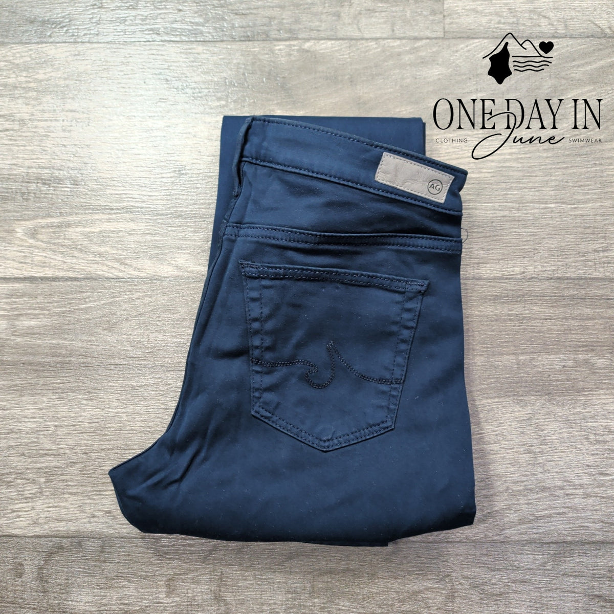 AG Adriano Goldschmied The Legging Ankle Super Skinny Jeans Navy NWT $215 Size 4