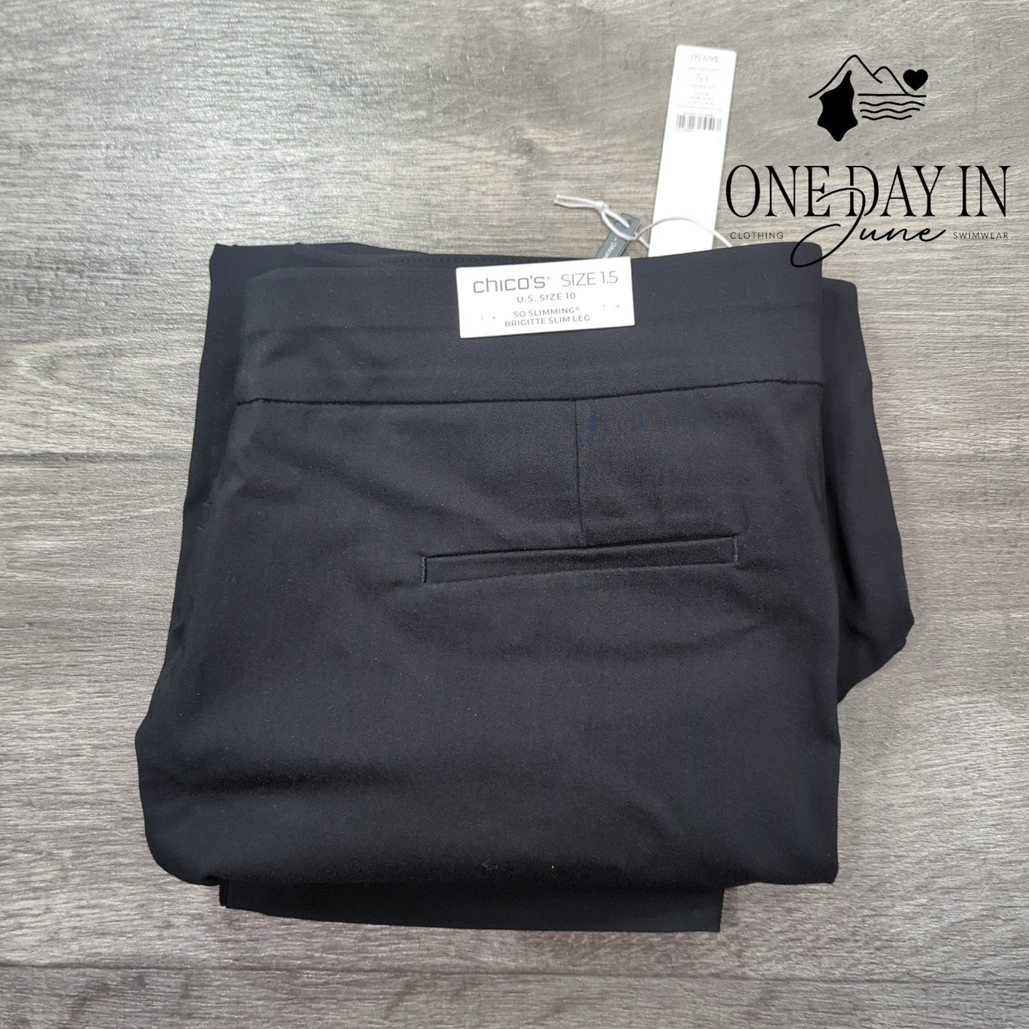 Chico's Bridgette Slim Leg Crop Pants Size Chico's 1.5 (10)