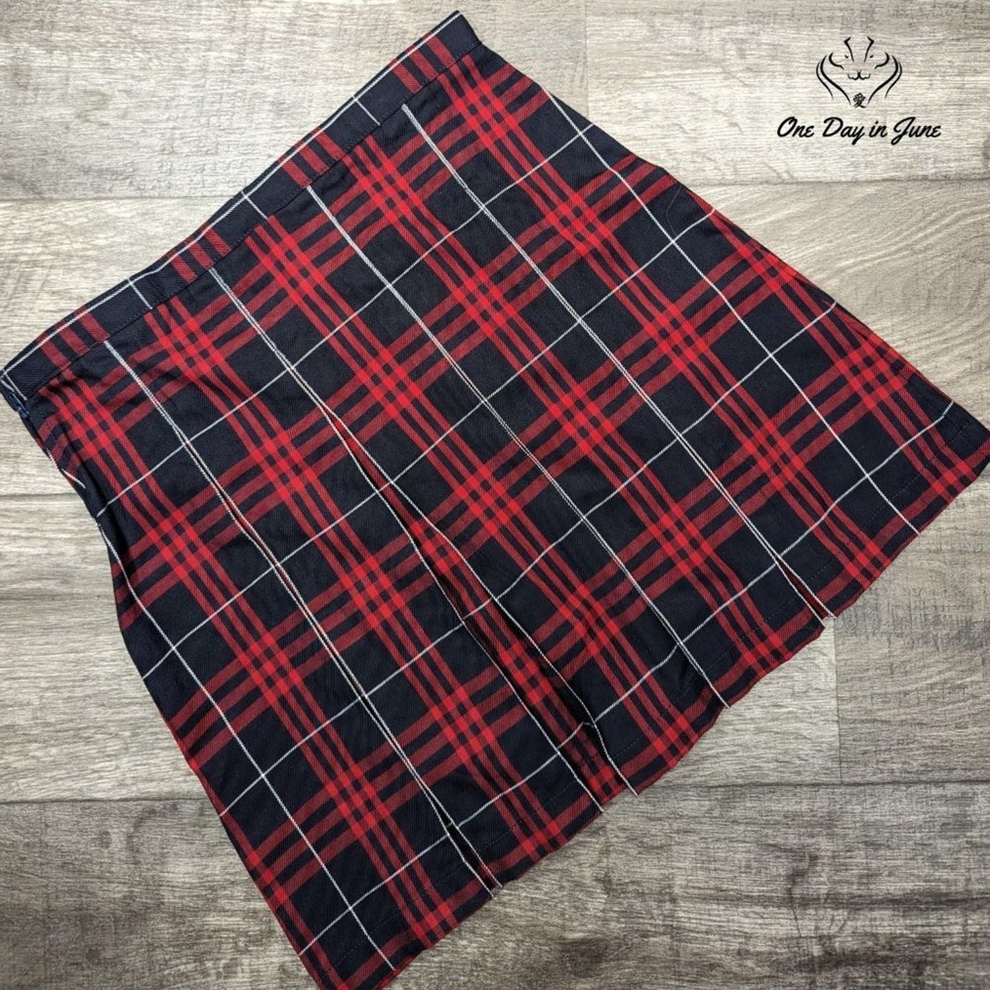 Land's End Pleated Skirt Size 16