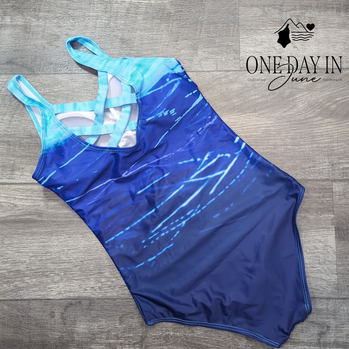 Adisputent Cross Back One Piece Swimsuit Blue Ombre Size S