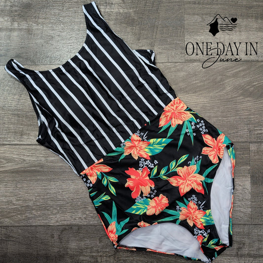 Aleumdr Floral One Piece Swimsuit Size M