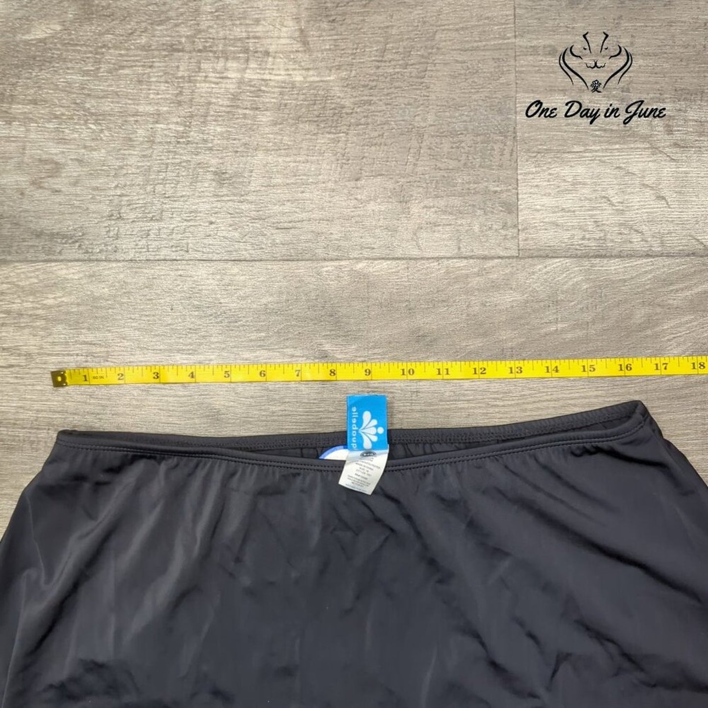 Aquabelle Plus Size Swim Skirt Size 18W