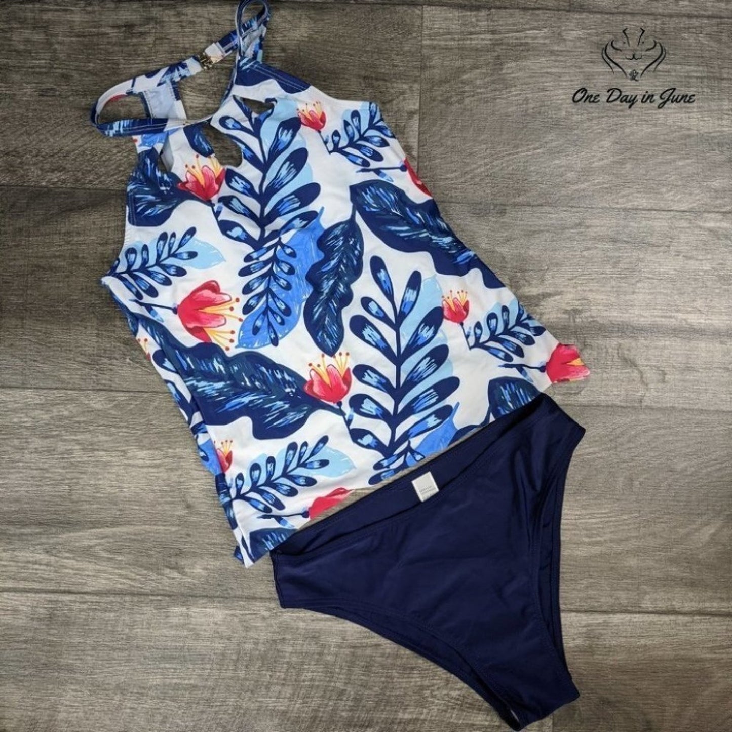 Yonique Halter Floral High Neck Keyhole Tankini Size S