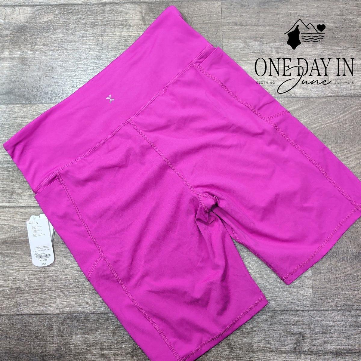 Xersion High Rise Fitted Bike Short Size XL