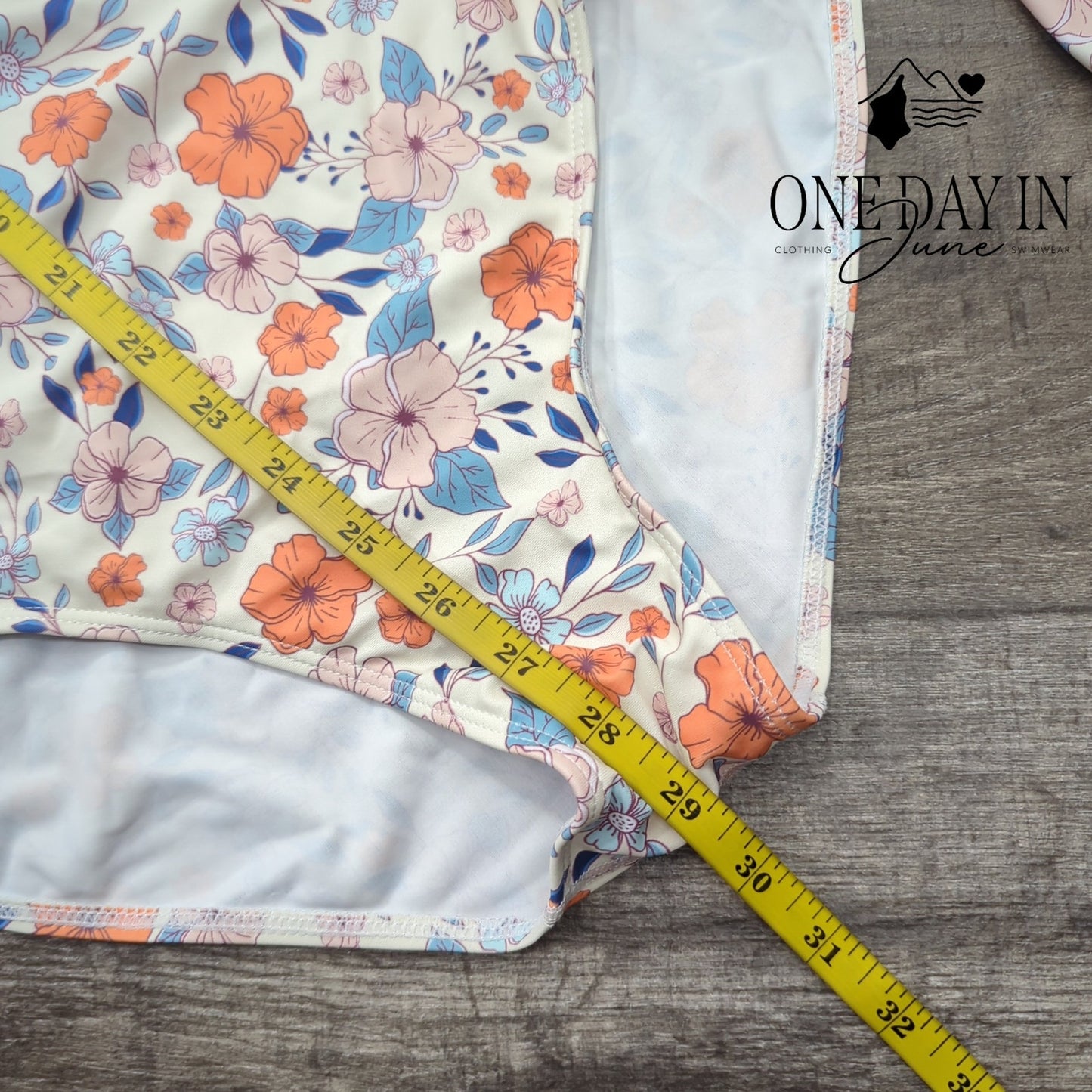 Century Star Plus Size Floral Rash Guard One Piece Swimsuit Size 2XL