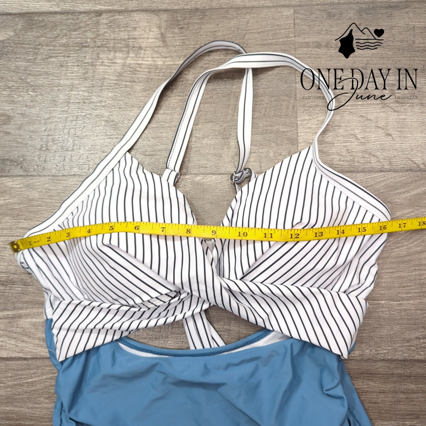 Eomenie Cross Front Cut Out One Piece Swimsuit Size L