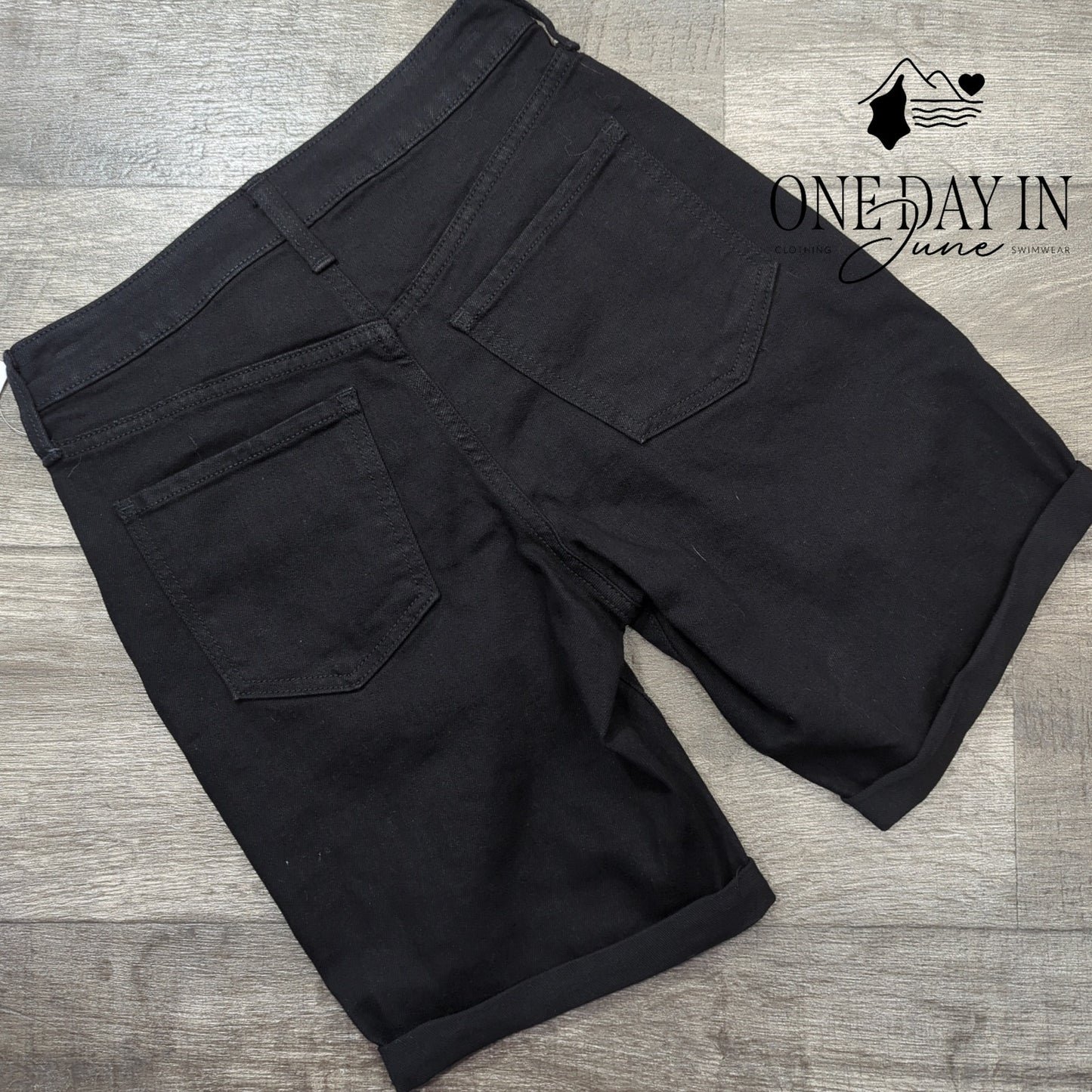 Old Navy High Rise Wow Denim Shorts Size 0