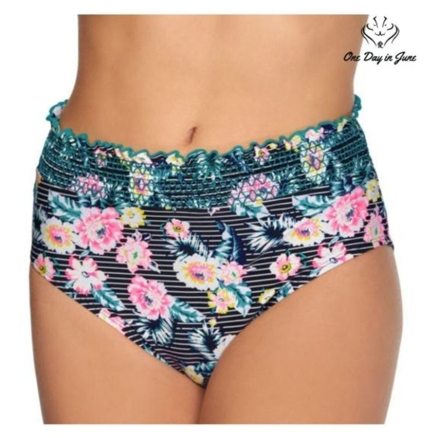 Arizona Jean Co. Juniors High Waist Bikini Bottom Size M