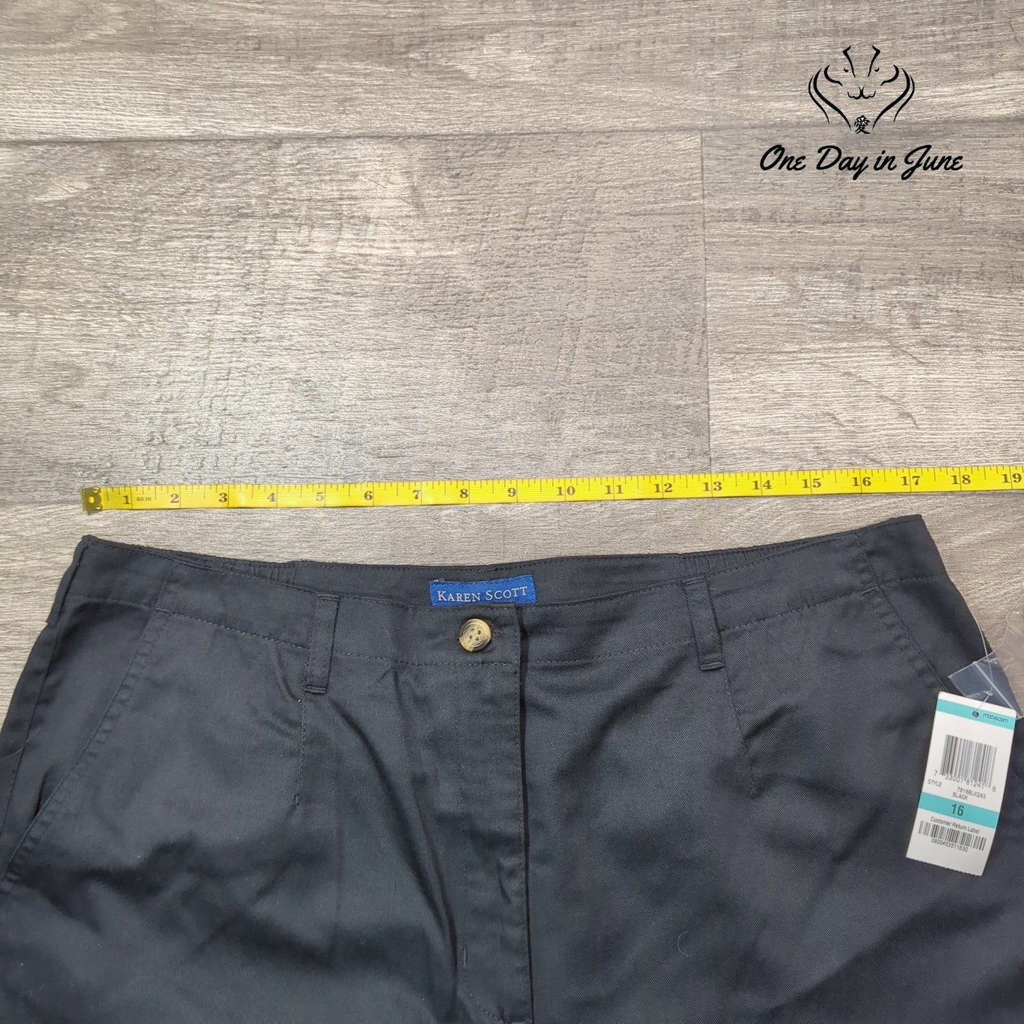 Karen Scott Flat Front Shorts Size 16