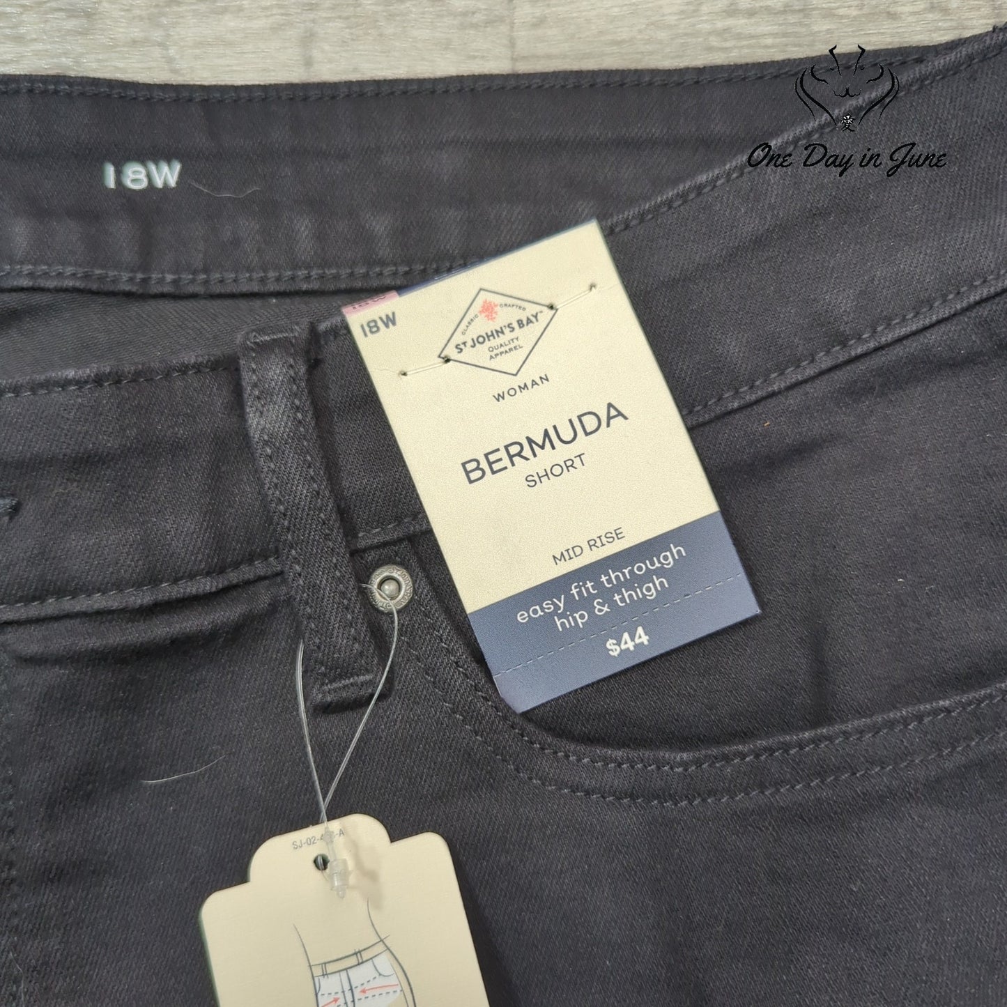 St. John's Bay Plus Size Bermuda Shorts Size 18W