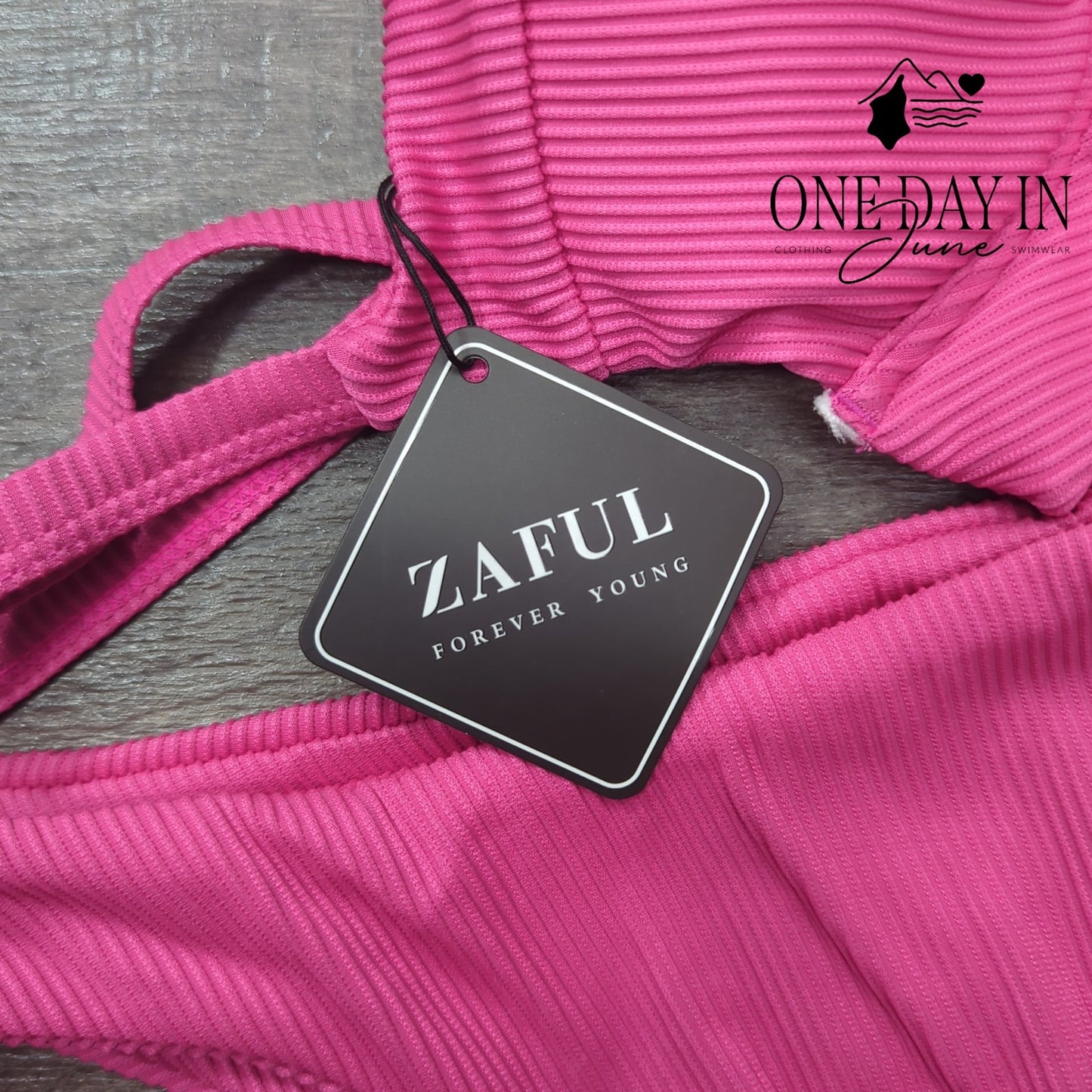 Zaful Underwire Ribbed Cheeky Bikini Swimsuit Size M