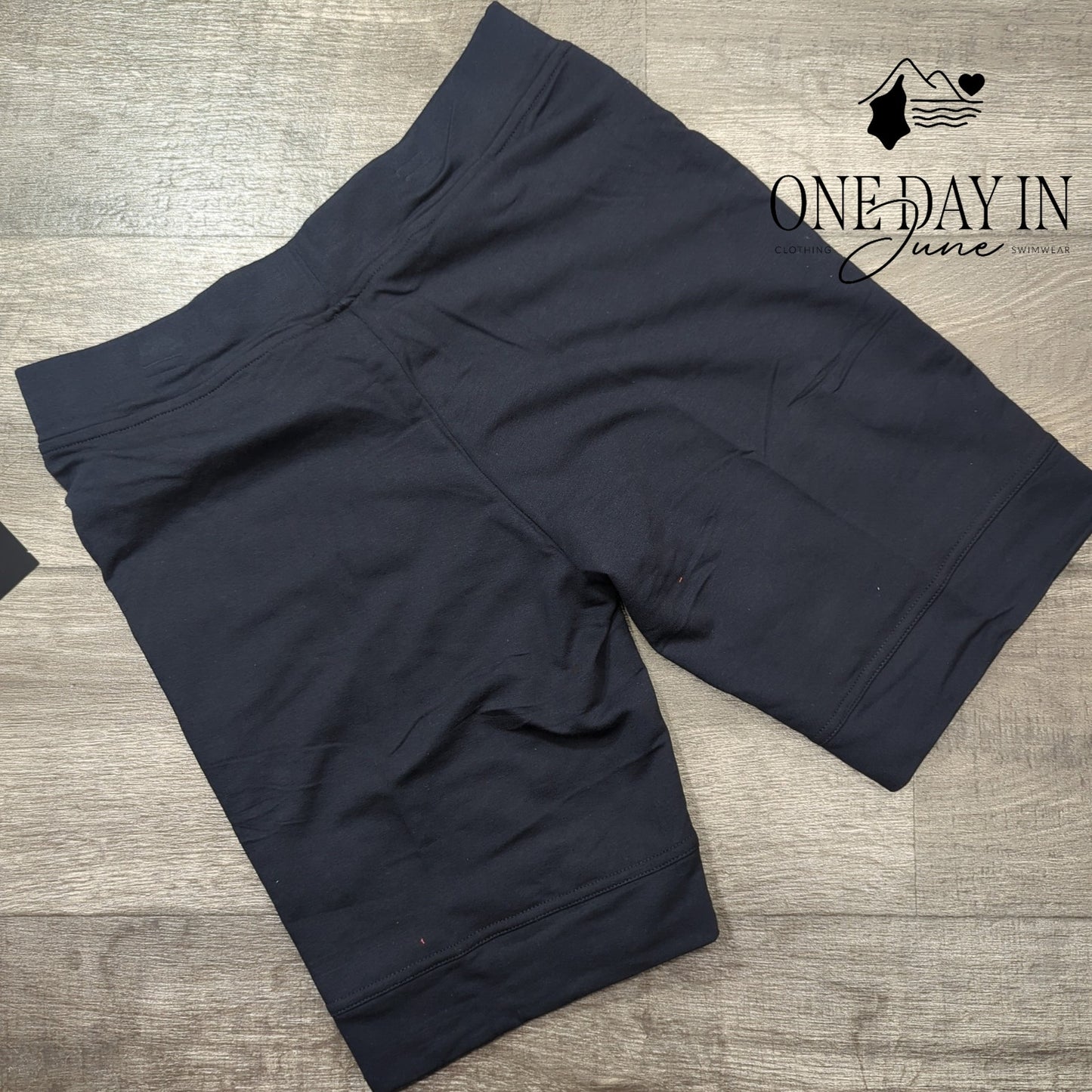 Onque Casual Pull On Shorts Size PM
