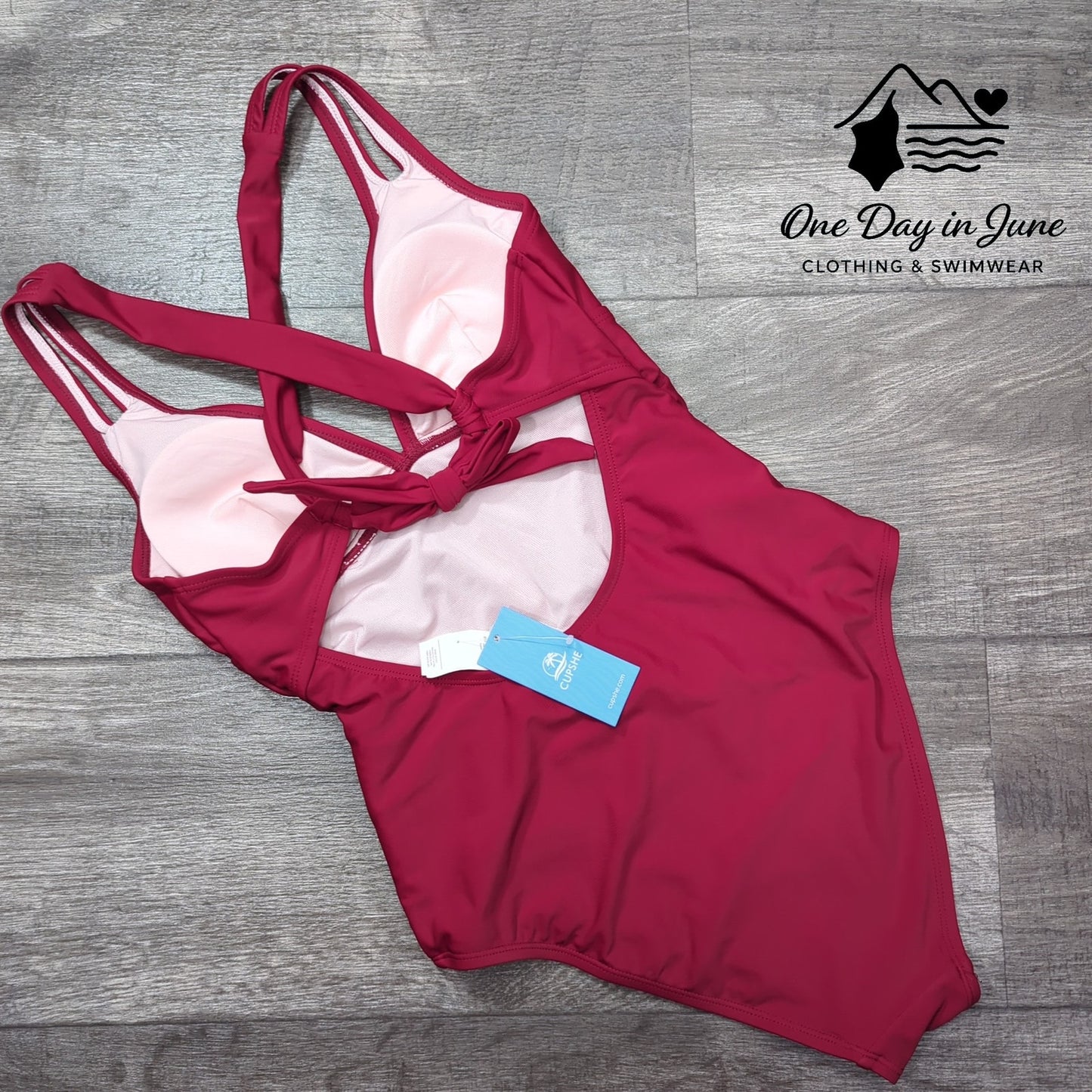 Cupshe V Neck Tie Back One Piece Swimsuit Size S