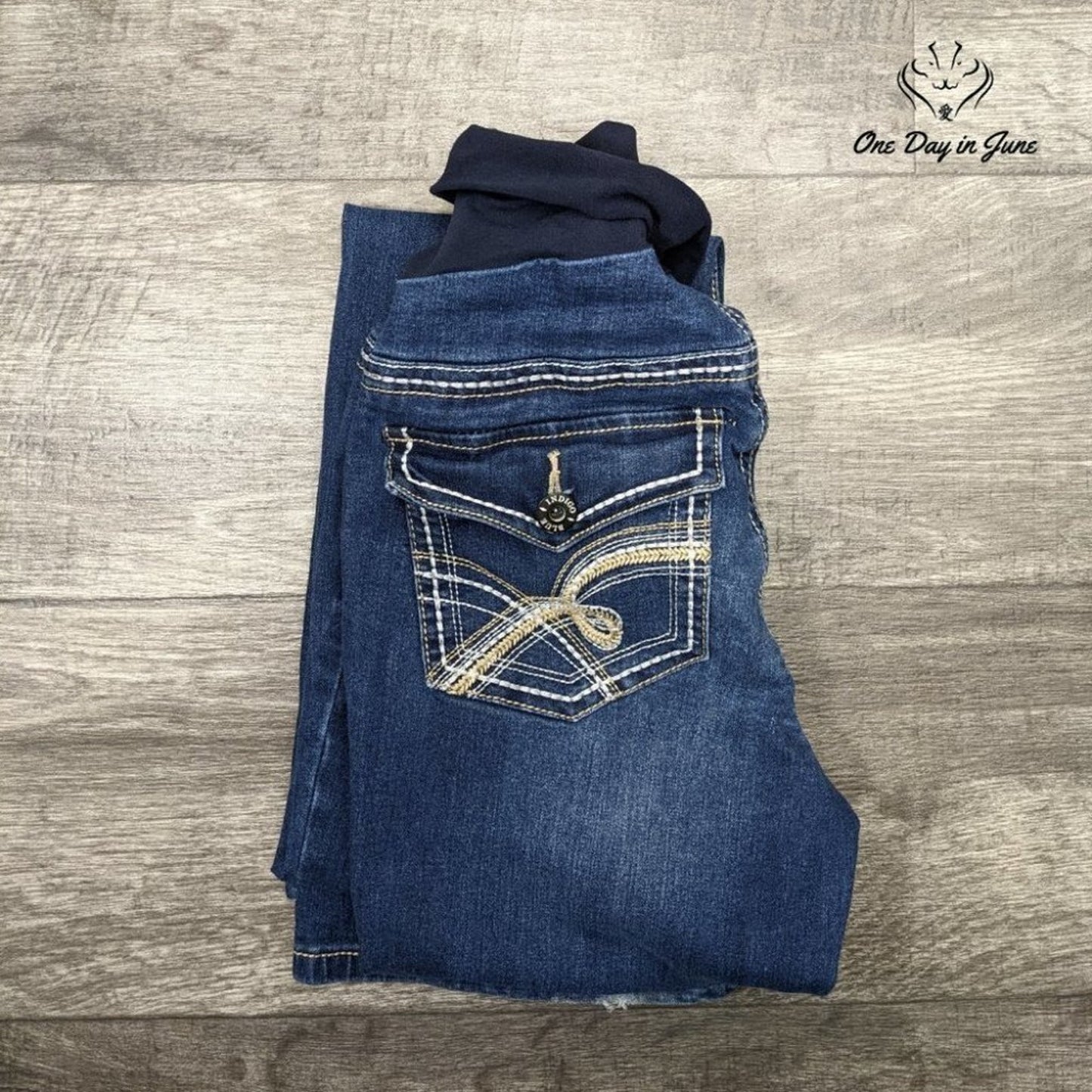 Indigo Blue Maternity Capri Jeans Size XS