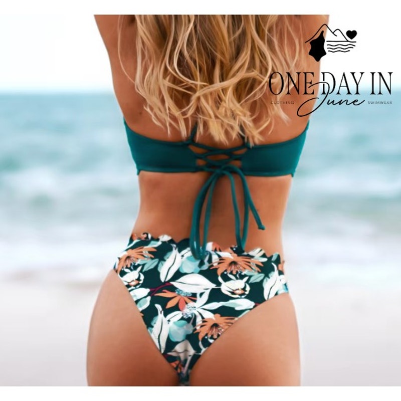 Cupshe Scallop Edge Tie Back Bikini Swimsuit Size M