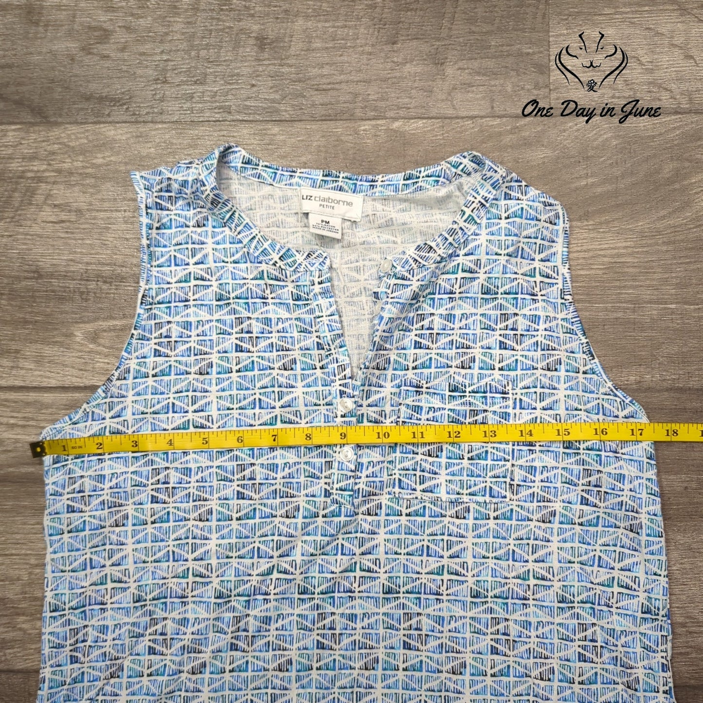 Liz Claiborne Petite Tank top Size PM