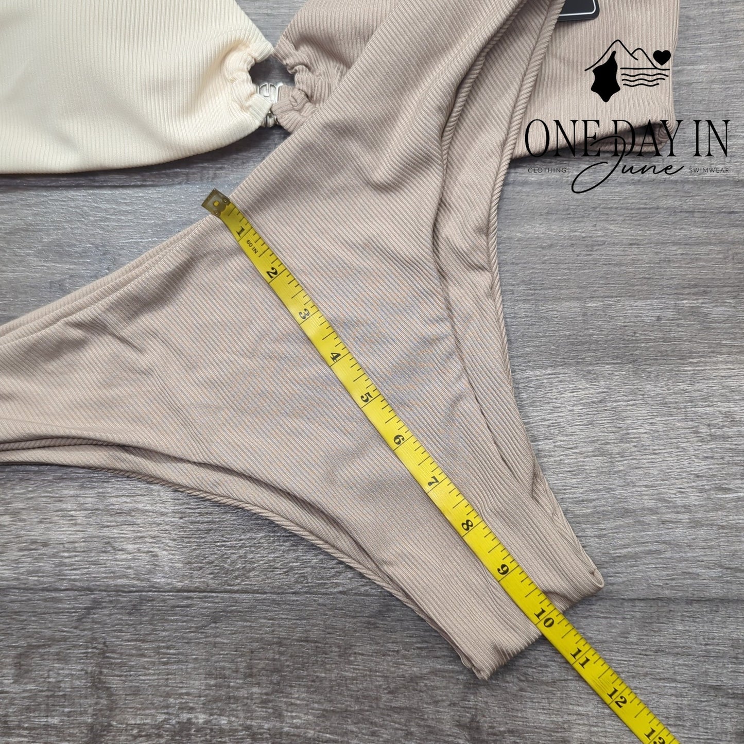 Zaful Ring Front Ribbed Bikini Swimsuit Size XL