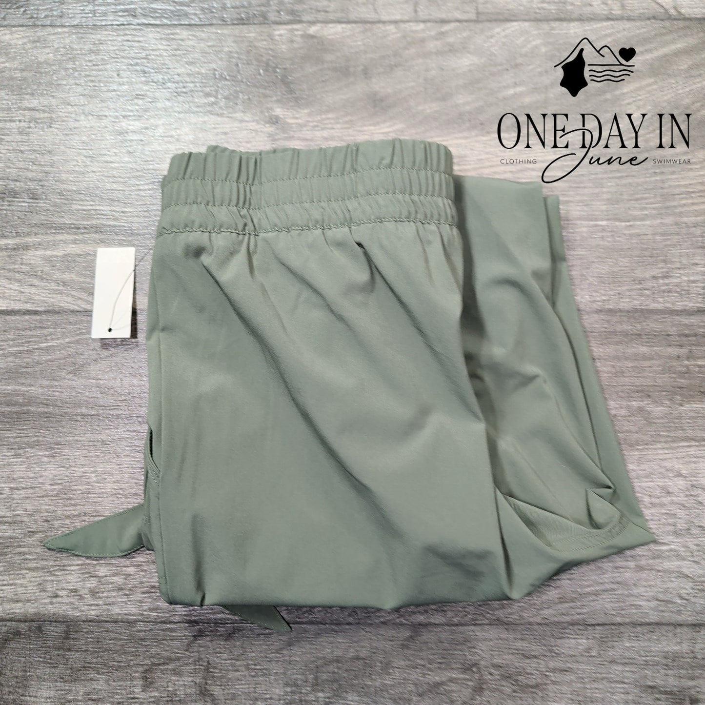 T by Talbots Cropped Pull On Pants Size S