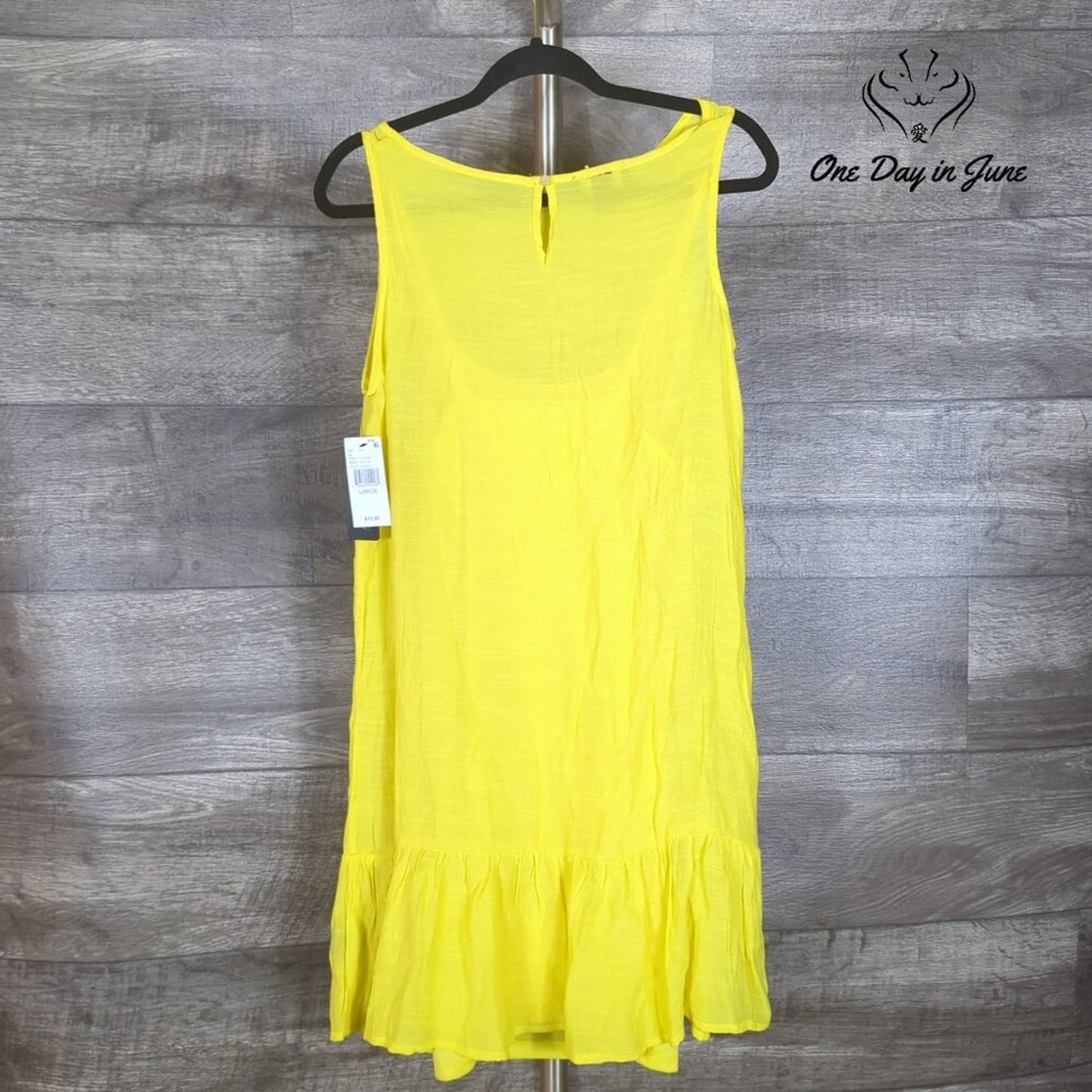 AGB Sleeveless Mini Dress Size L