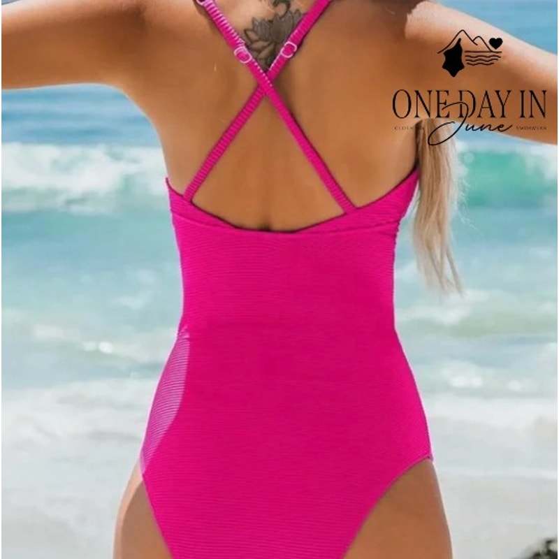 Cupshe Textured One Piece Swimsuit Size XS