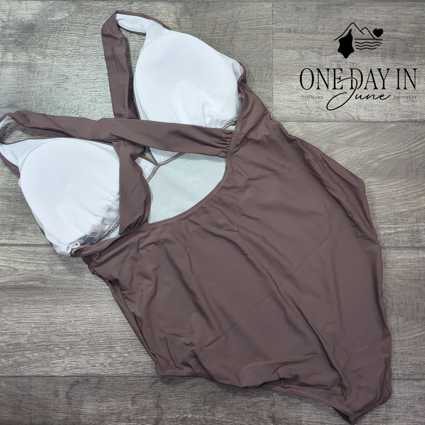 Aleumdr Crossback One Piece Swimsuit Size 2XL