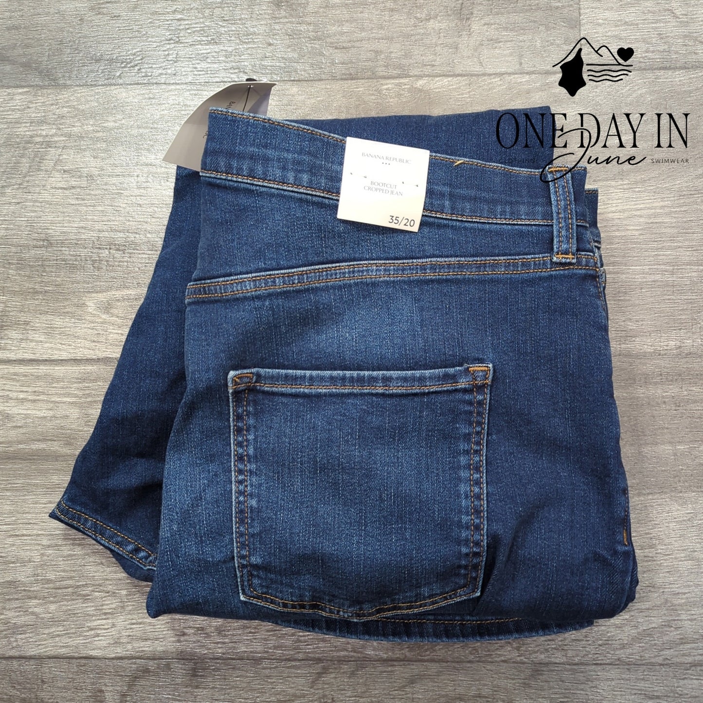 Banana Republic Boot Cut Crop Jeans Size 20