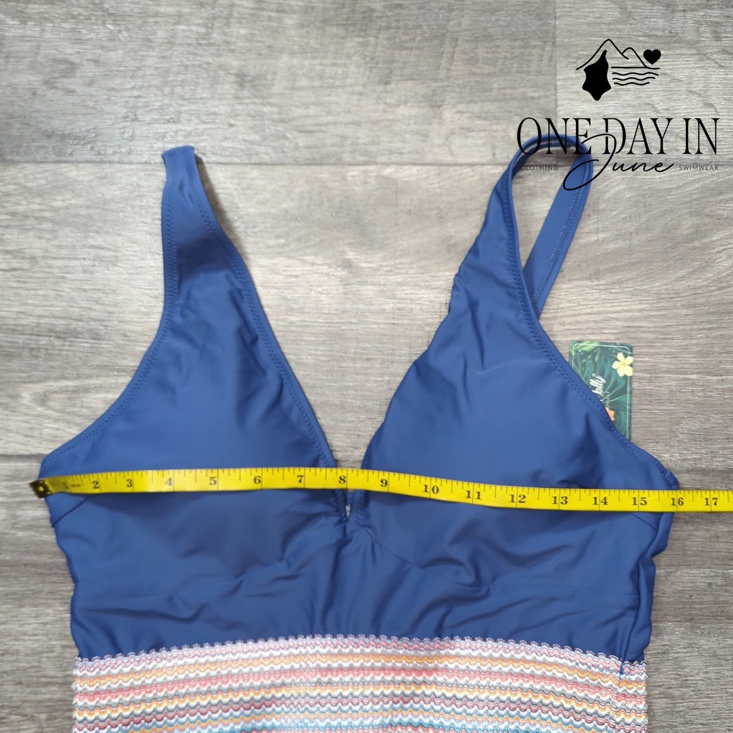 Blooming Jelly V Front Cinched Side One Piece Swimsuit Size L