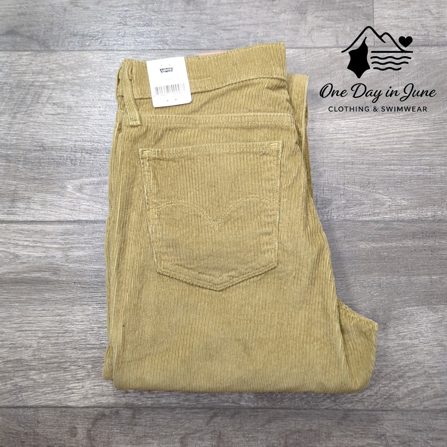 Levi's 314 Shaping Straight Corduroy Pants Size 29X30