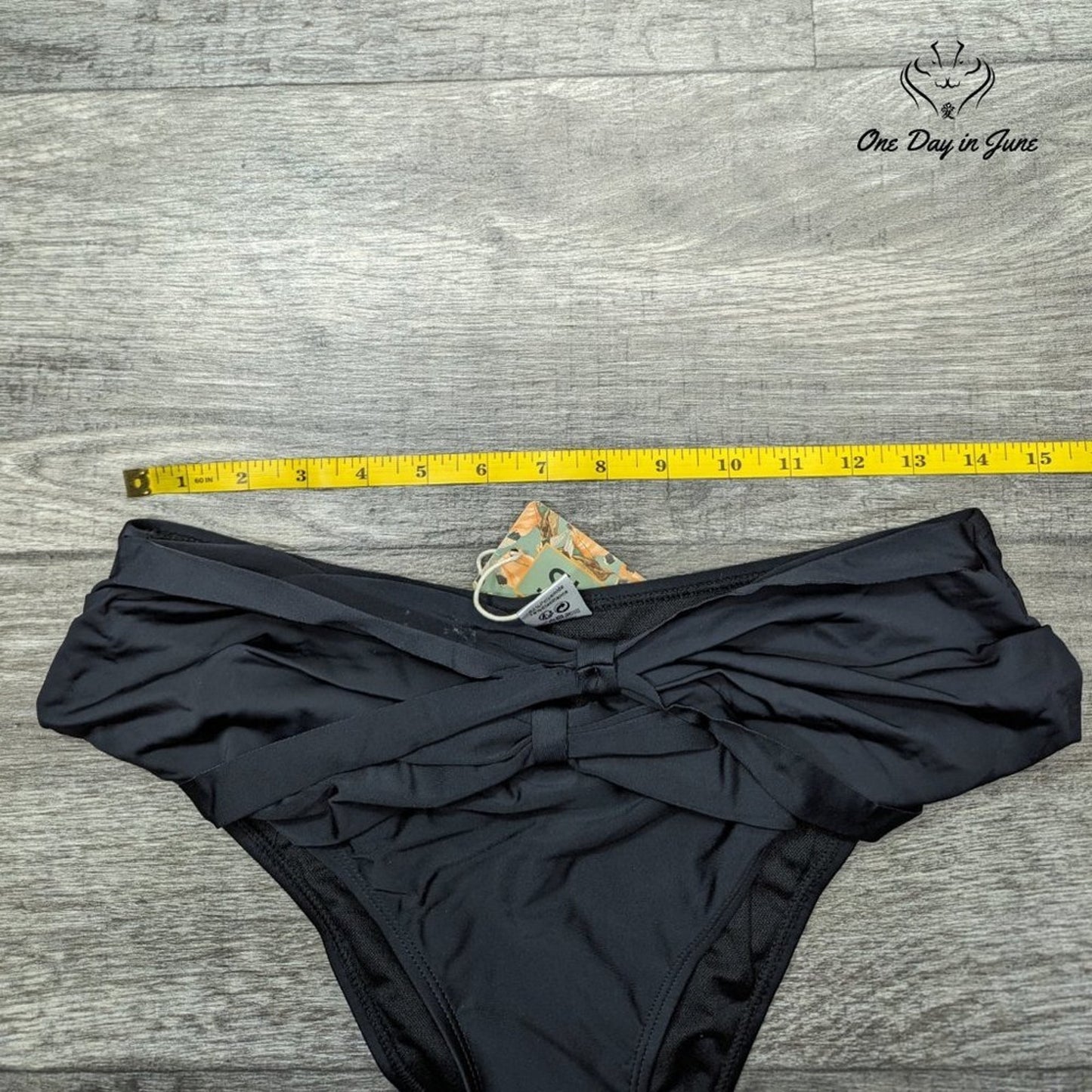 Shekini Bowfront Bikini Bottom Size L
