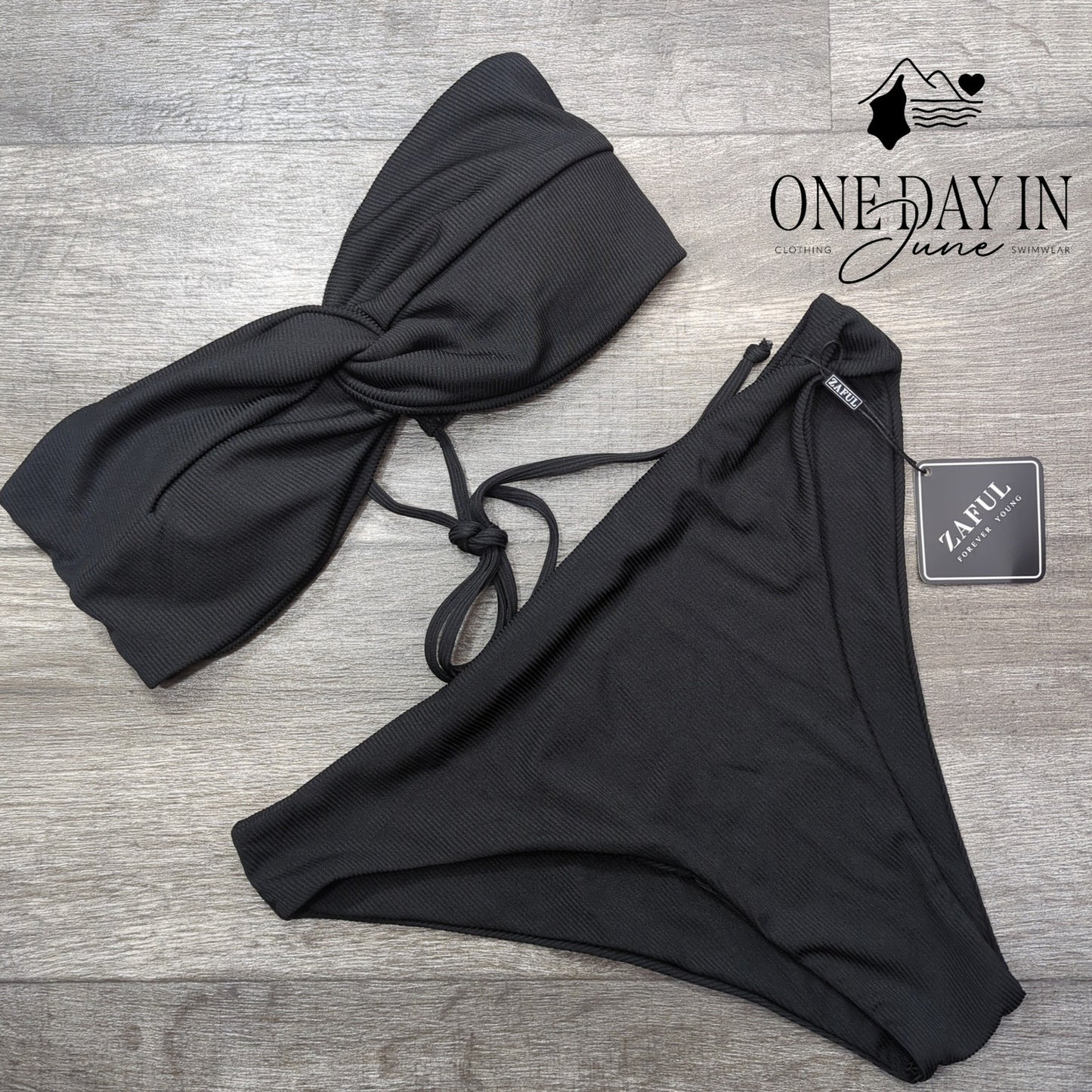 Zaful Twist Front Bandeau Ribbed Bikini Swimsuit Size L