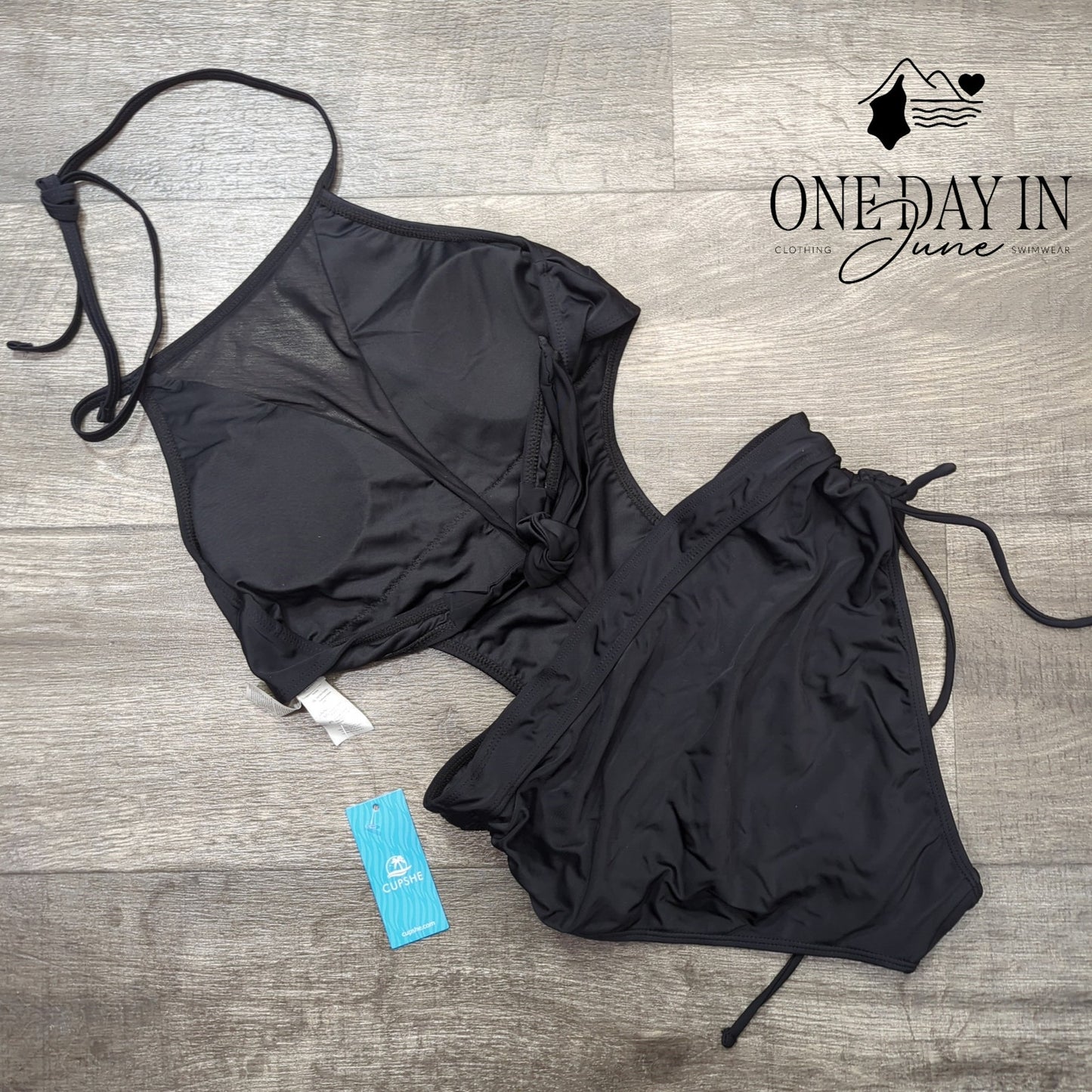 Cupshe Halter Cut Out One Piece Swimsuit Size S