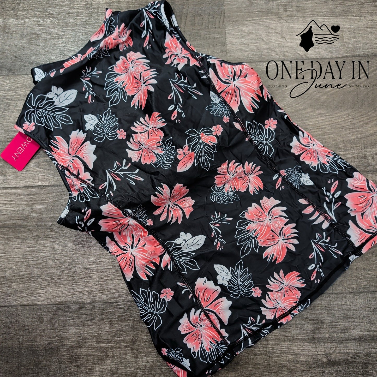 Woweny Sleeveless Rashguard Bikini Top Size L