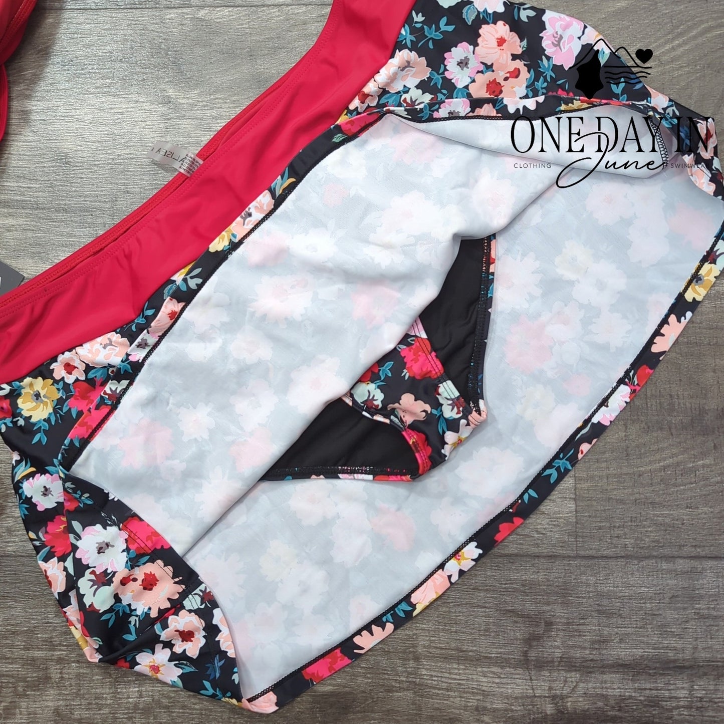Talisea Floral Skirted Tankini Swimsuit Size XL