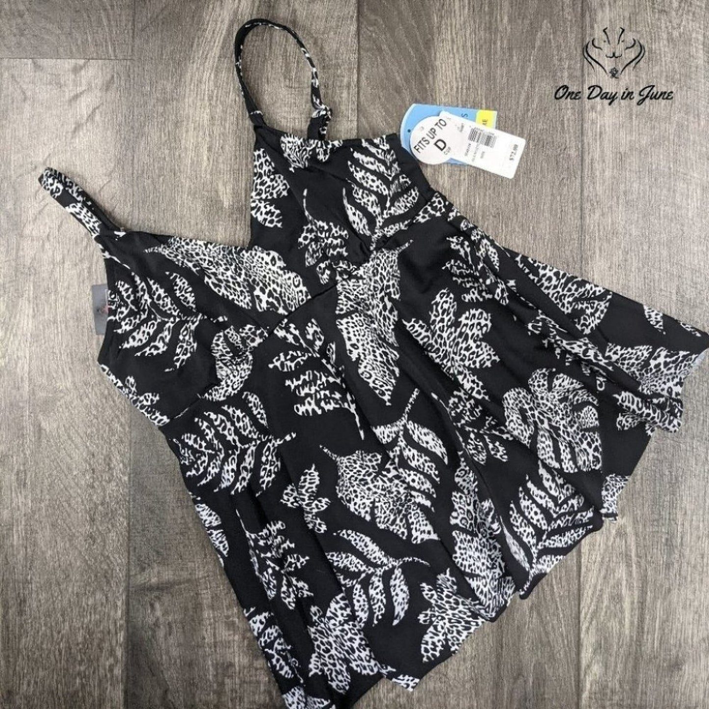 Swim Solutions Leaf Tankini Top Size 8