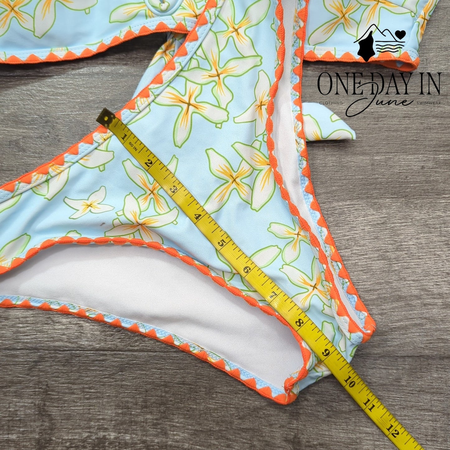 Zaful V Wire Tie Back Bikini Swimsuit Size S