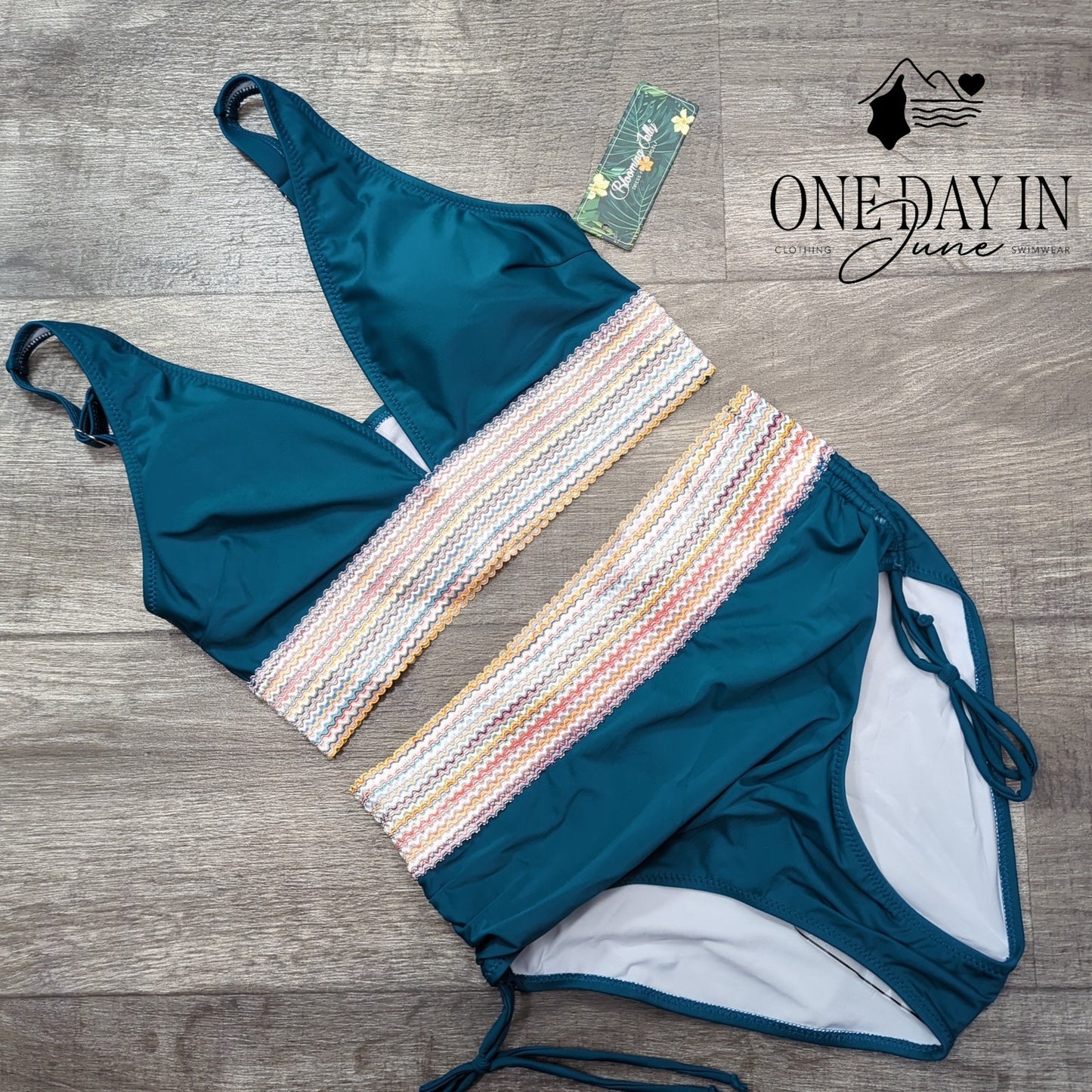 Blooming Jelly V Front High Waist Bikini Swimsuit Size M