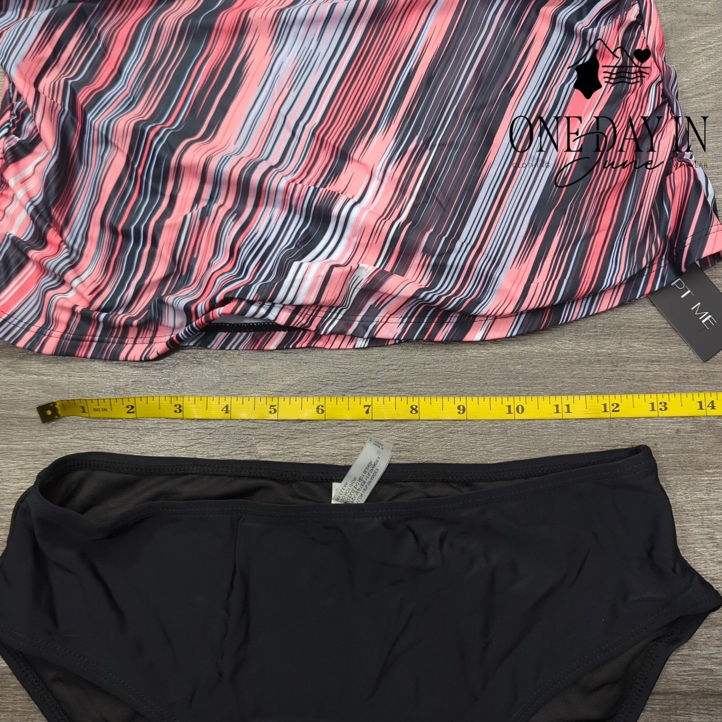 Tempt Me High Neck Tankini Swimsuit Size M