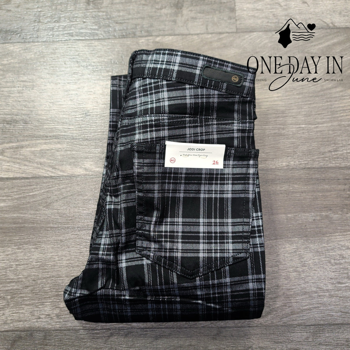 AG Adriano Goldschmied Jodi Crop High Rise Slim Flare Jean Plaid NWT $215 Size 2