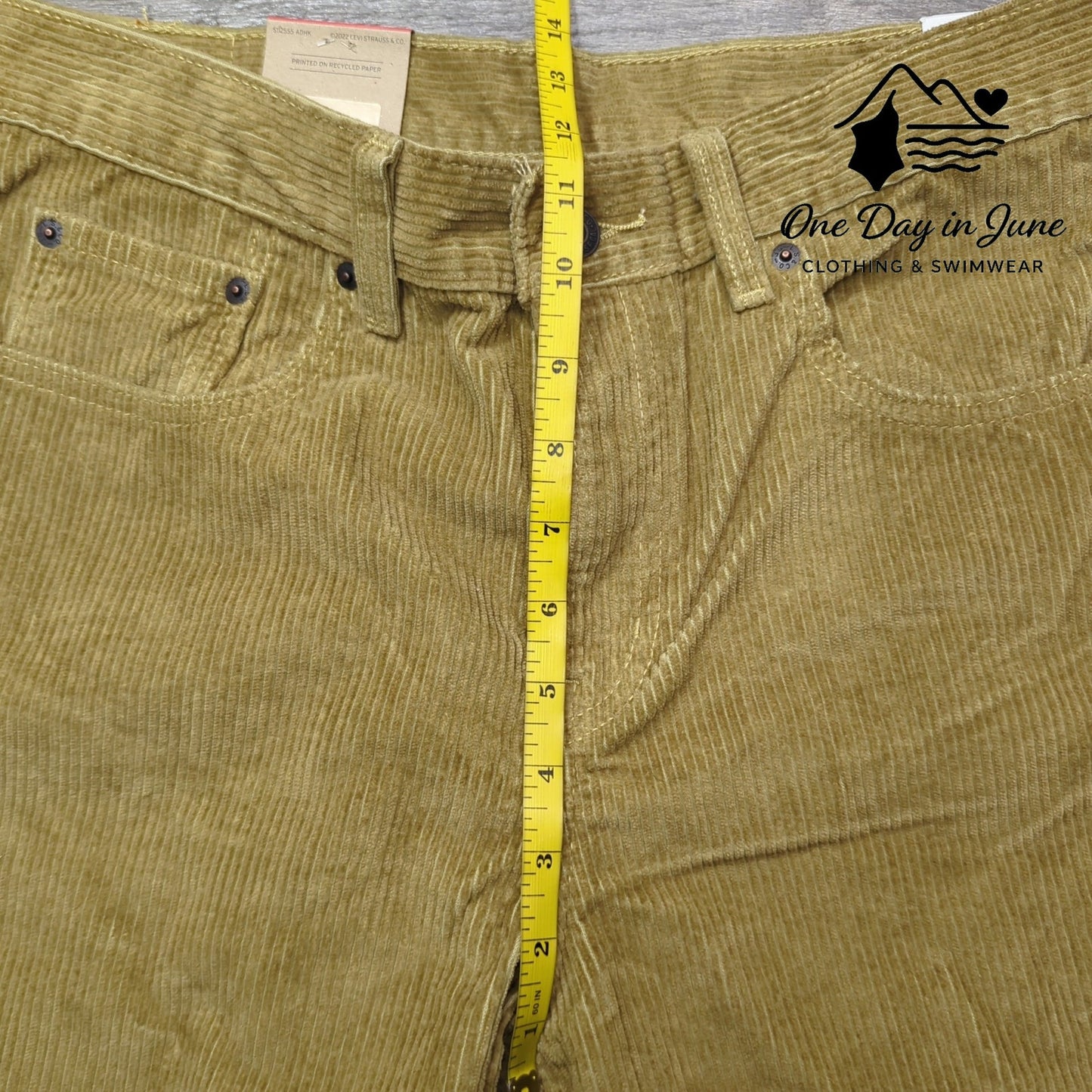 Levi's Low Pro Mid Rise Straight Leg Corduroy Pants Size 30X30