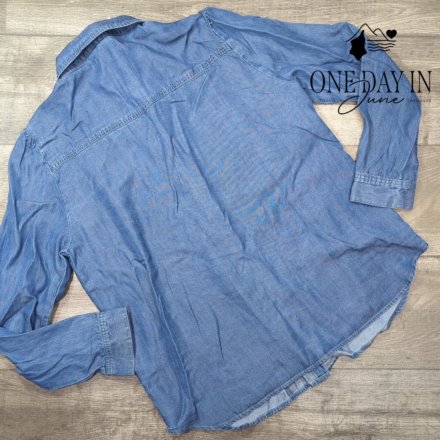 Silver Jeans Co Snap Front Long Sleeve Top Size XL