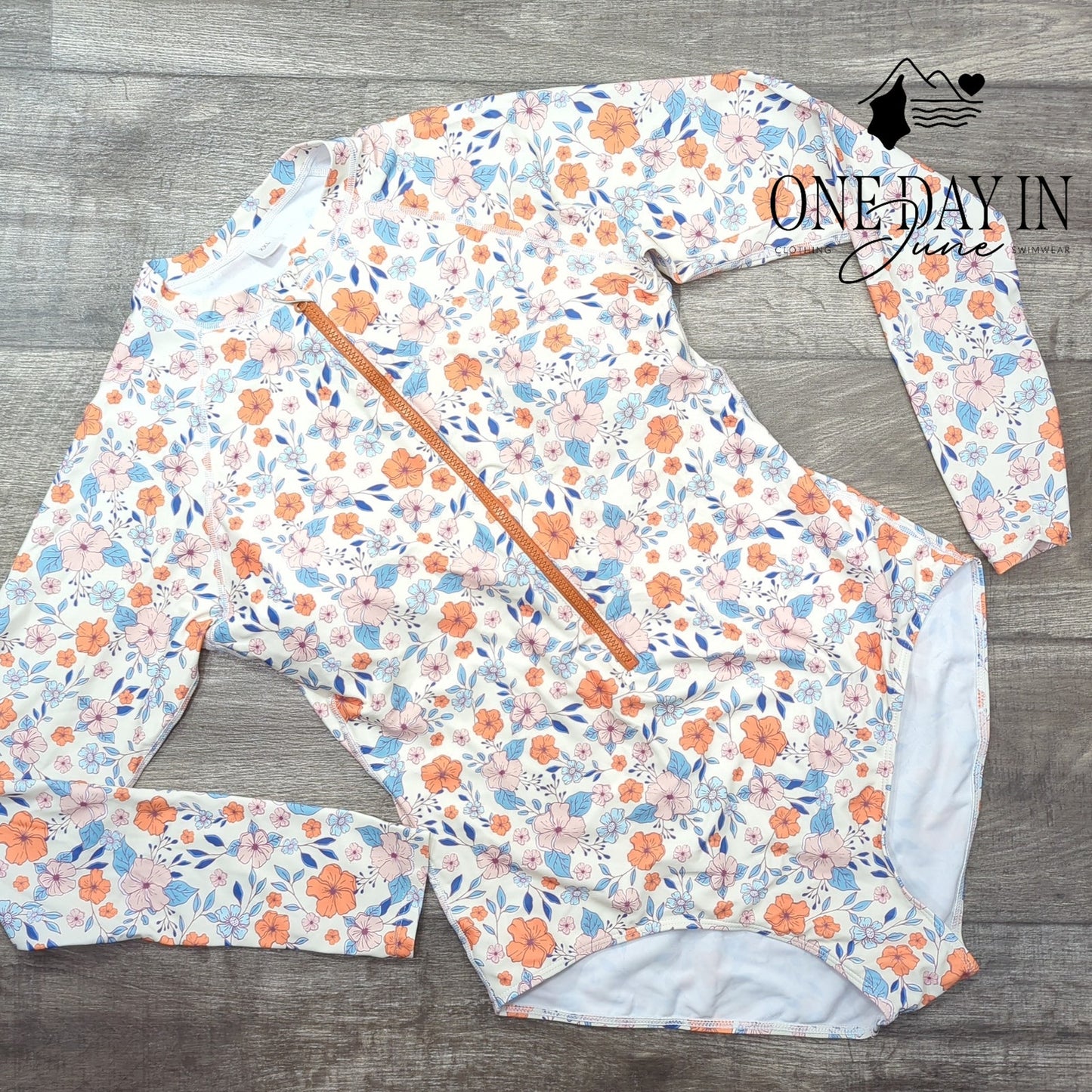 Century Star Plus Size Floral Rash Guard One Piece Swimsuit Size 2XL