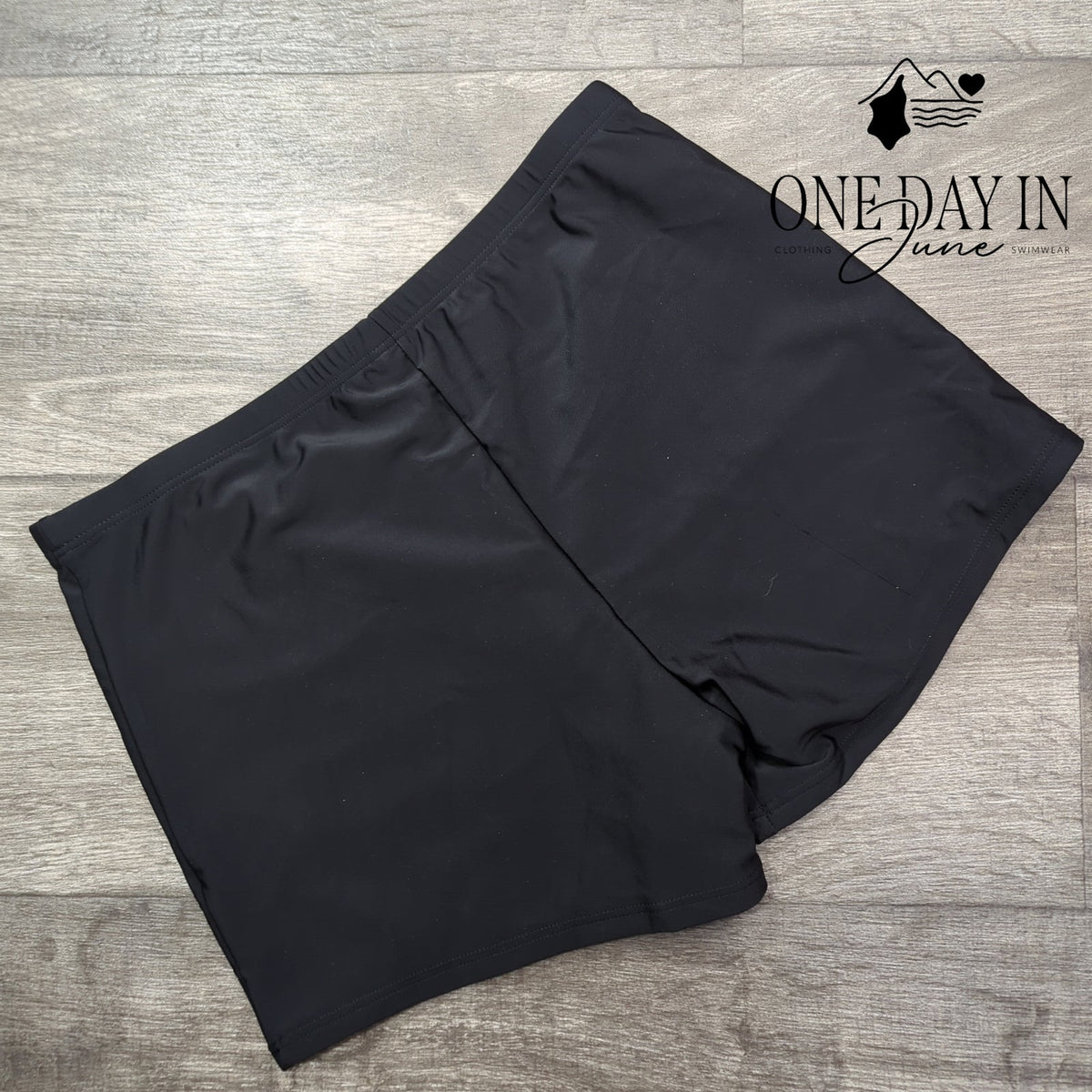 Yonique Boyshort Bikini Bottom Black High Waist Swim Shorts NWT Size L