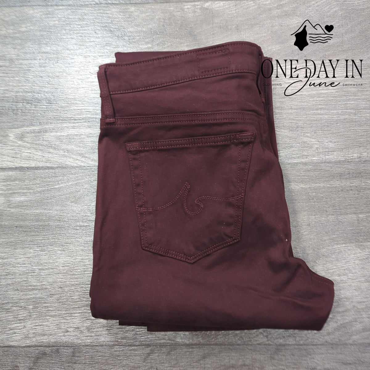 AG Adriano Goldschmied Stevie Ankle Slim Straight Jeans Burgundy NWT Size 27 (4)