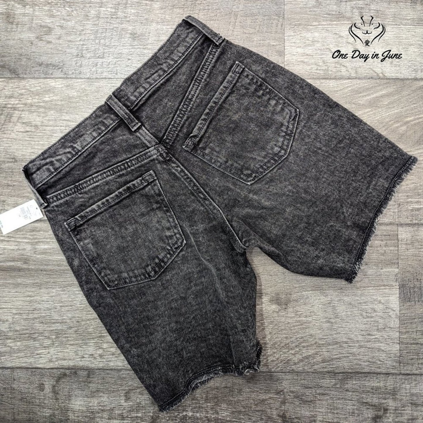 Old Navy High Rise Bermuda Denim Shorts Size 12