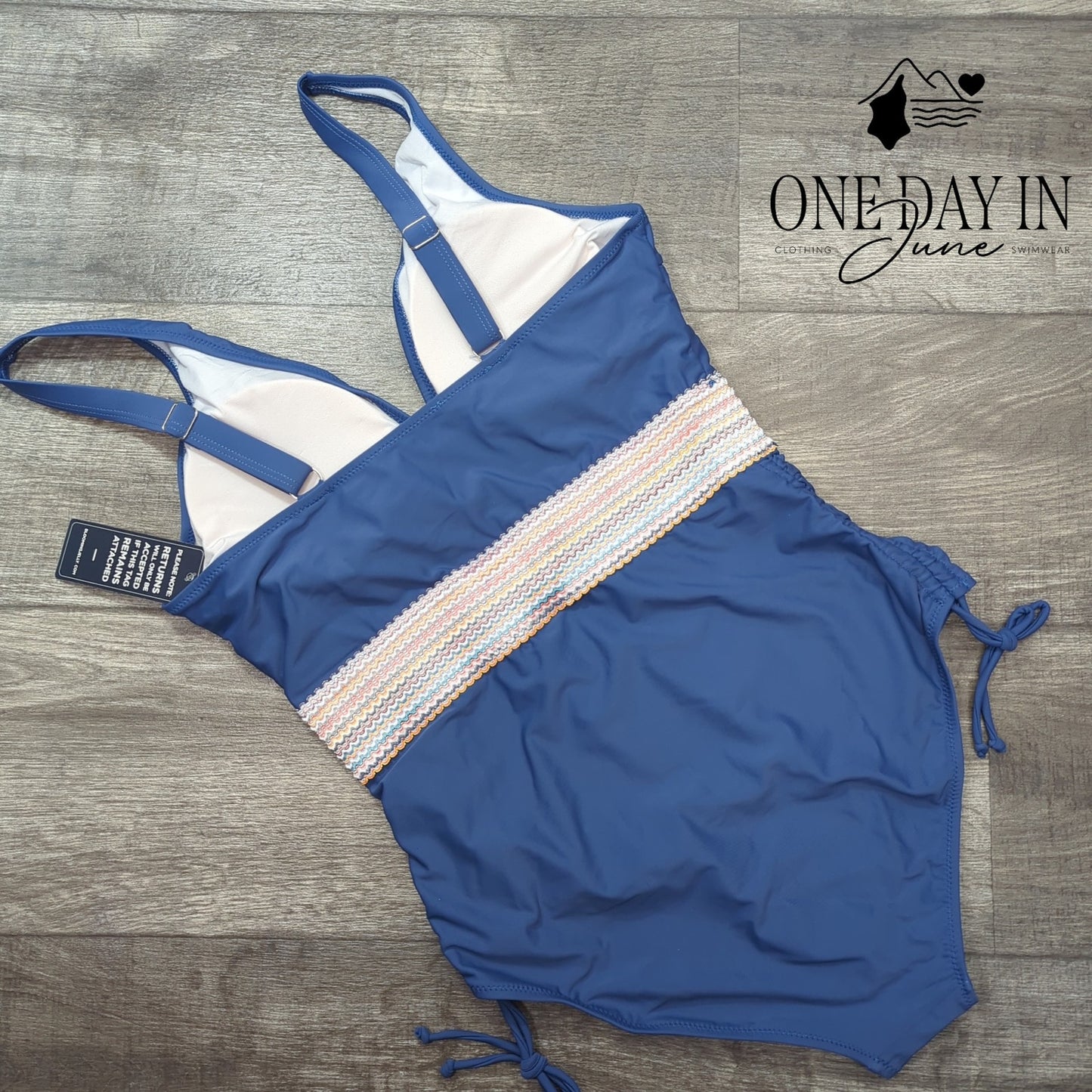 Blooming Jelly V Front Cinched Side One Piece Swimsuit Size L