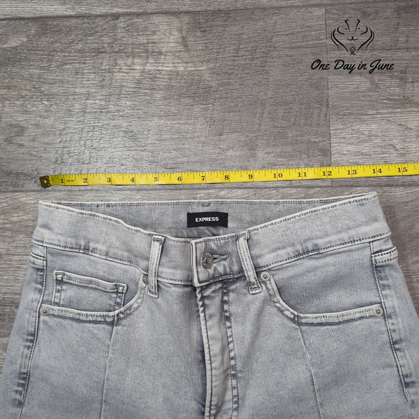 Express Mid Rise Skinny Jeans Size 8